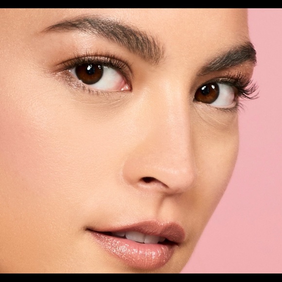 Dermelect Cosmeceuticals XL LASH Volumizer - Picture 5 of 9